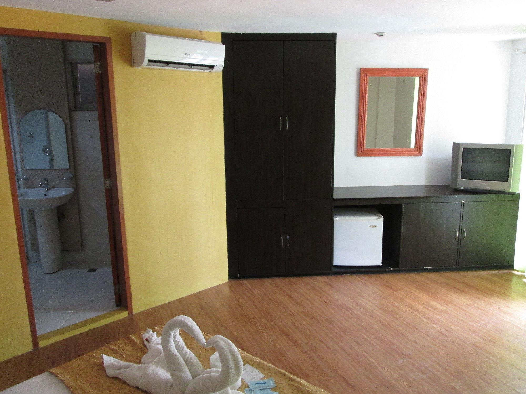 Quoalla Hotel Boracay Balabag  Esterno foto